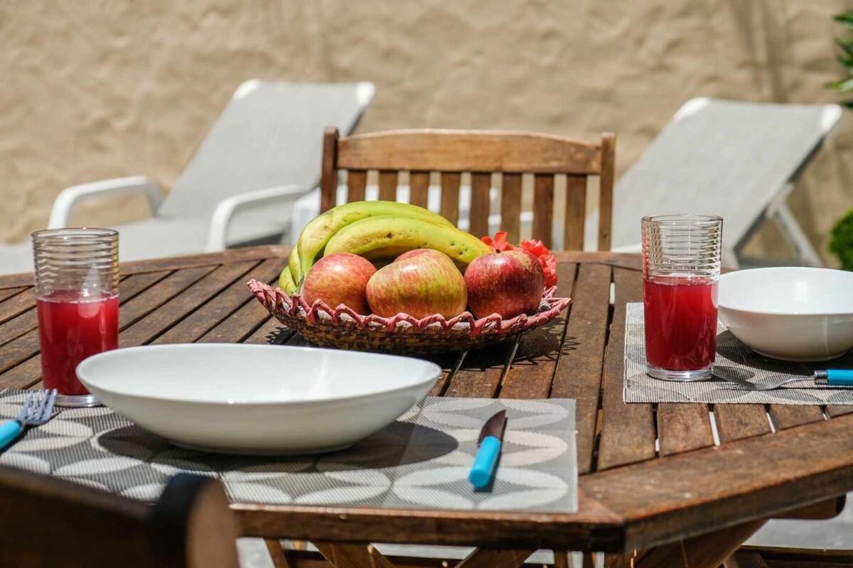 Guestready - Windmill House Near The Beach Порто Санто Екстериор снимка