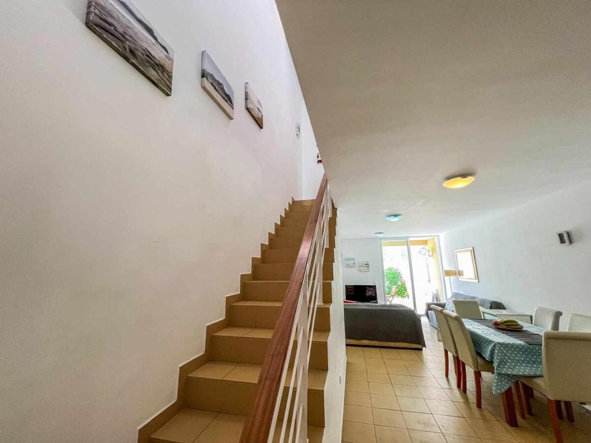 Guestready - Windmill House Near The Beach Порто Санто Екстериор снимка