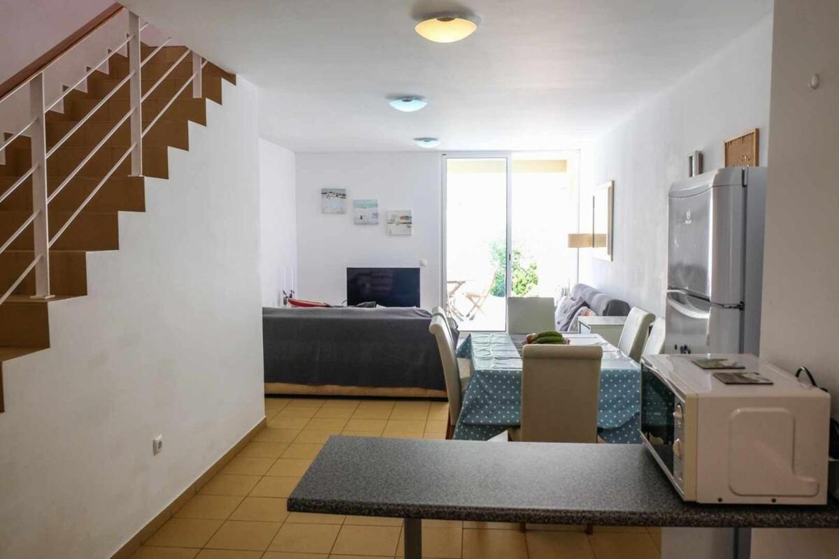 Guestready - Windmill House Near The Beach Порто Санто Екстериор снимка